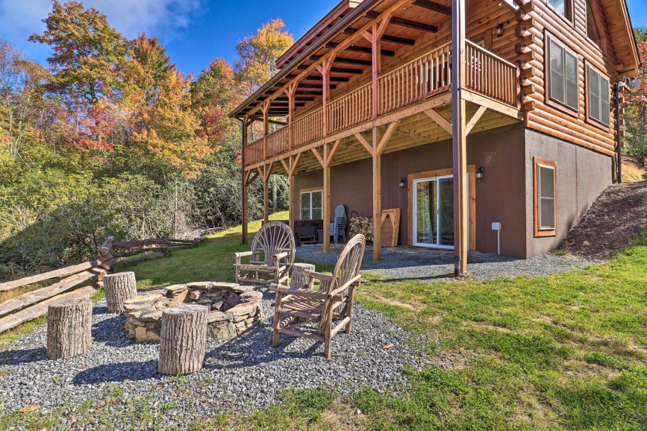 Hilltop Cabin On 5 Acres With Hot Tub And Waterfall! Bryson City Exterior foto