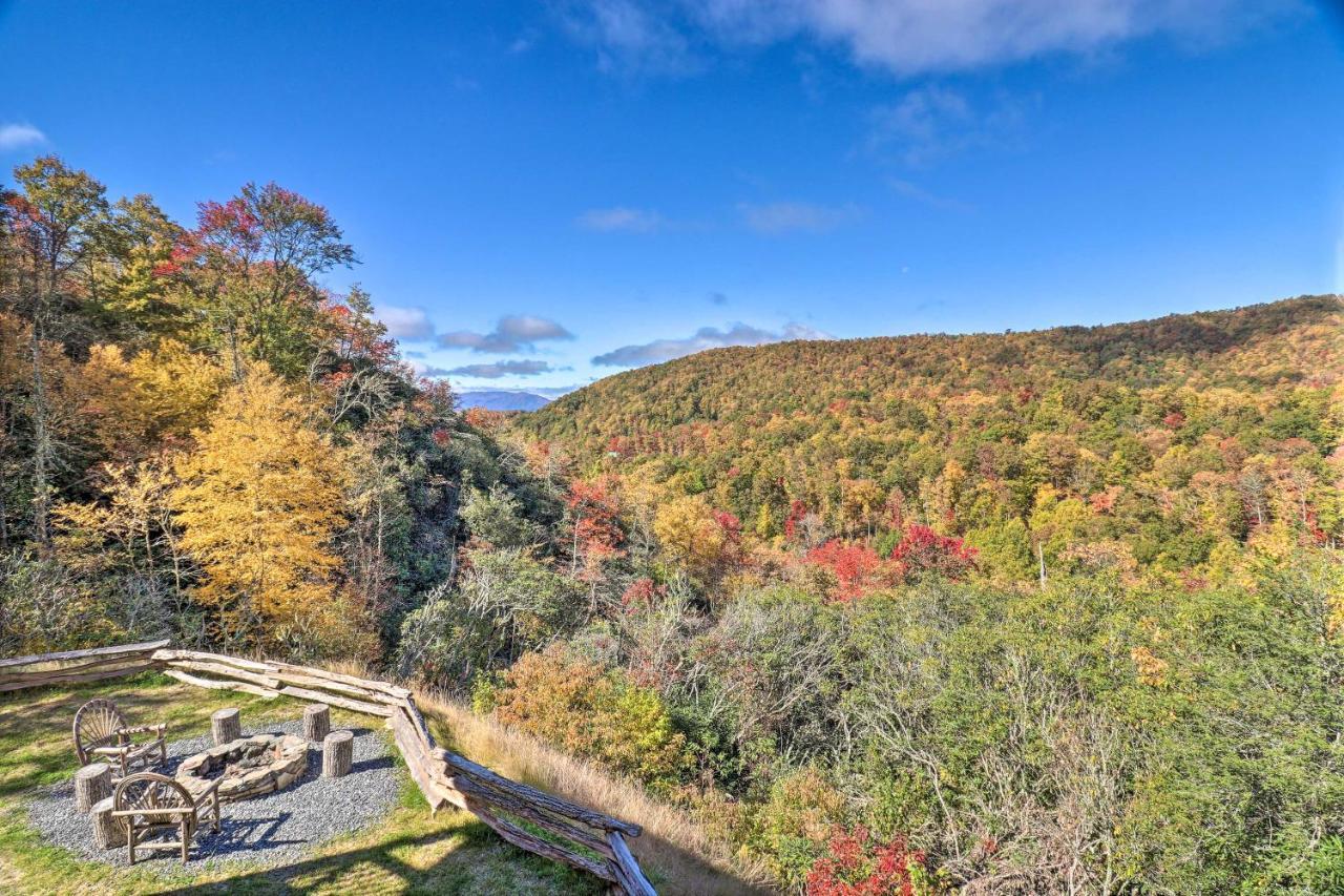 Hilltop Cabin On 5 Acres With Hot Tub And Waterfall! Bryson City Exterior foto